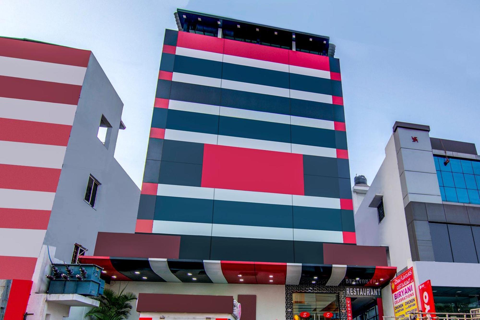 ホテル Collection O Spar Grand ヴィシャーカパトナム エクステリア 写真